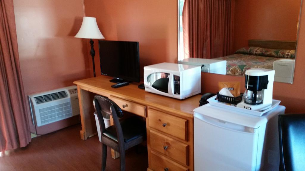 Timberlodge Rv & Campground Port Alberni Room photo