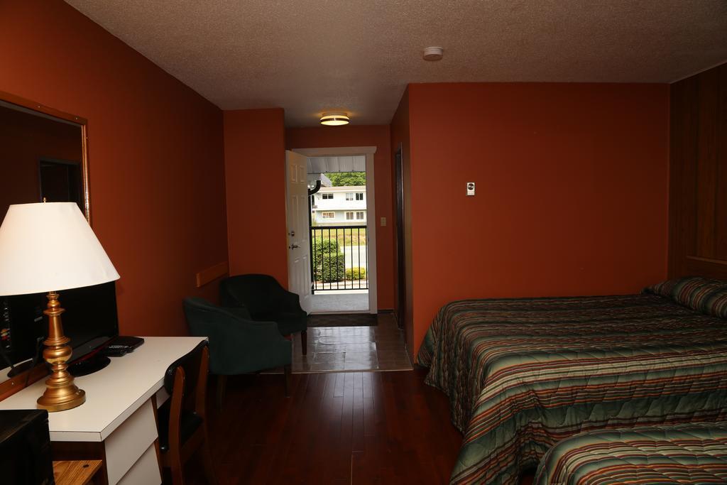 Timberlodge Rv & Campground Port Alberni Exterior photo