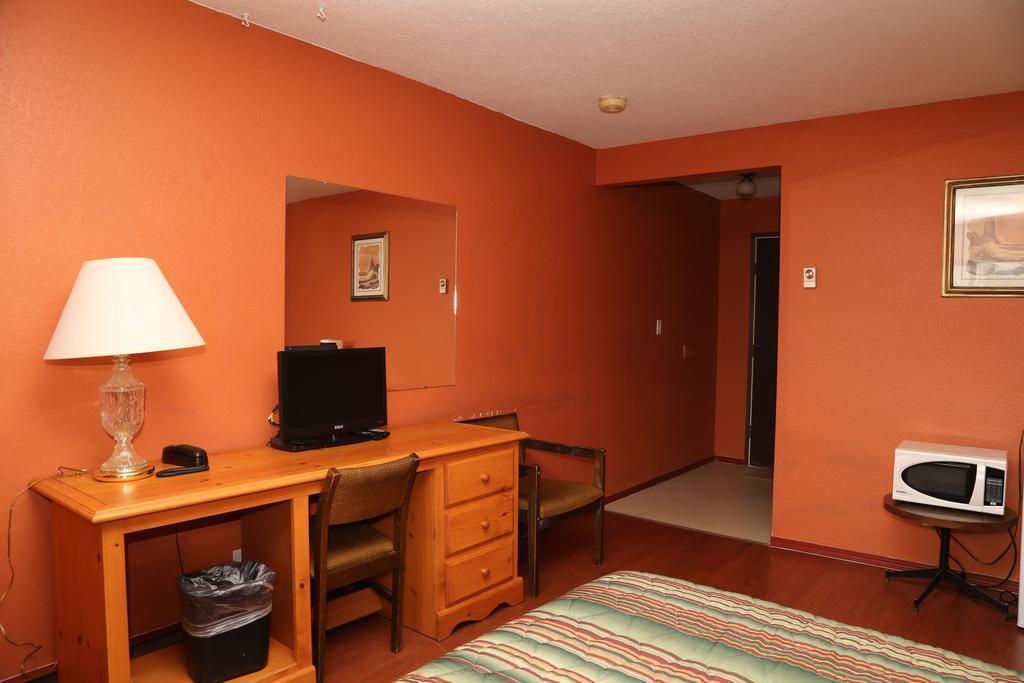 Timberlodge Rv & Campground Port Alberni Exterior photo